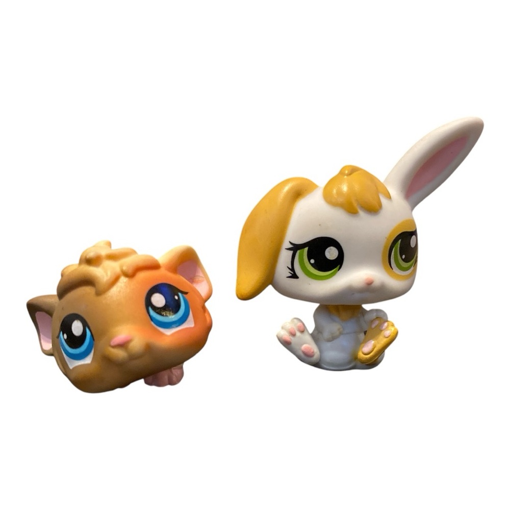 Littlest Pet shop Rabbit baby # 1417 and Guinea Pig #1418